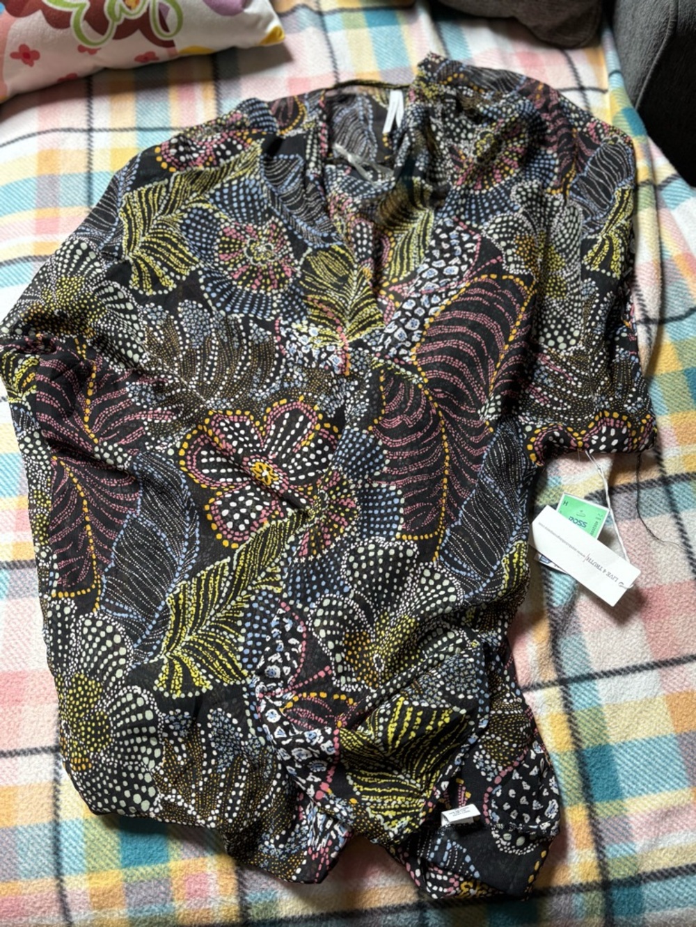Black Floral Print Short-Sleeve Men's Shirt